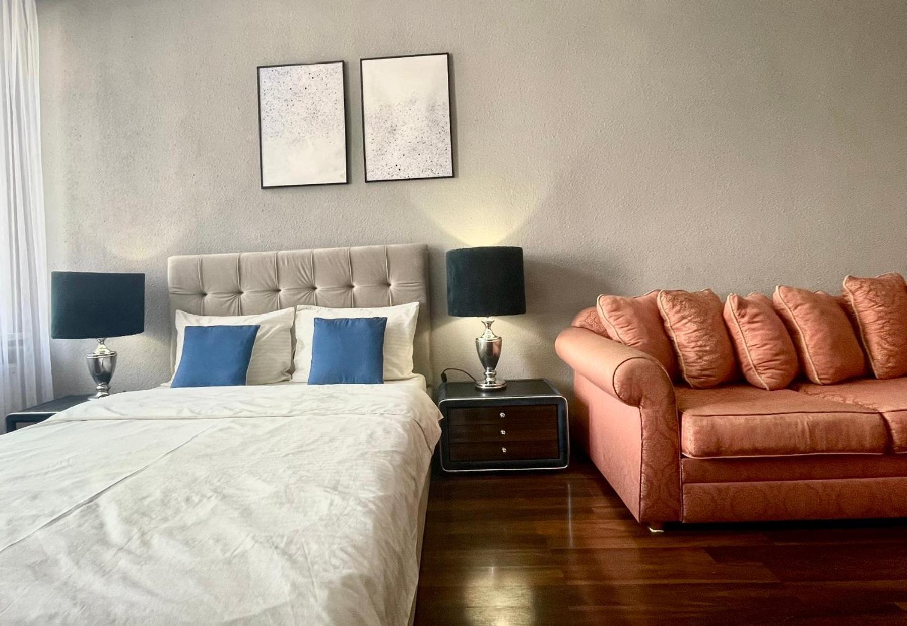 Куліша 41, Помешкання В Центрі Біля Тц Форум Appartement Lviv Buitenkant foto