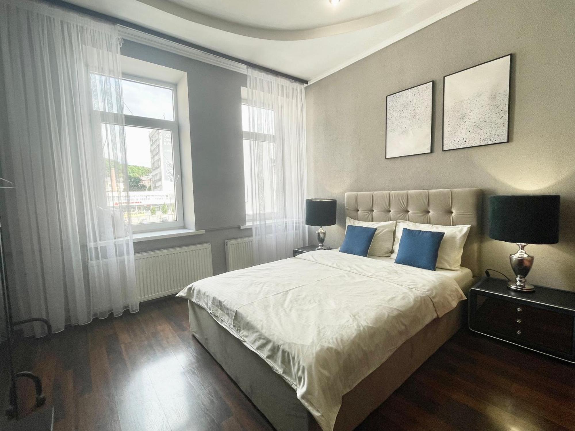 Куліша 41, Помешкання В Центрі Біля Тц Форум Appartement Lviv Buitenkant foto